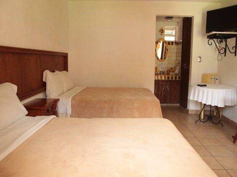 Hotel Hacienda Ventana Del Cielo เตโปซตลัน ภายนอก รูปภาพ