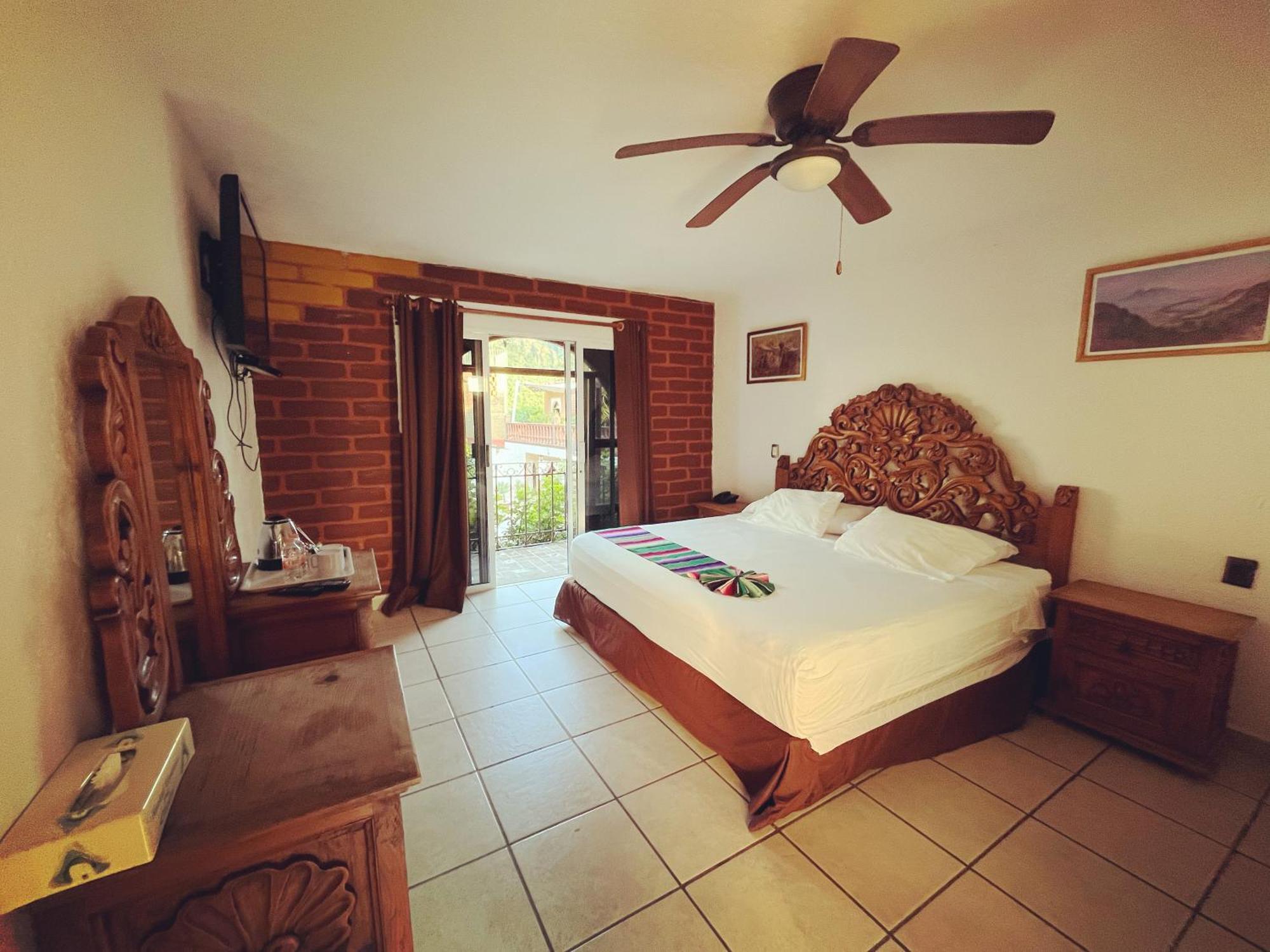 Hotel Hacienda Ventana Del Cielo เตโปซตลัน ภายนอก รูปภาพ